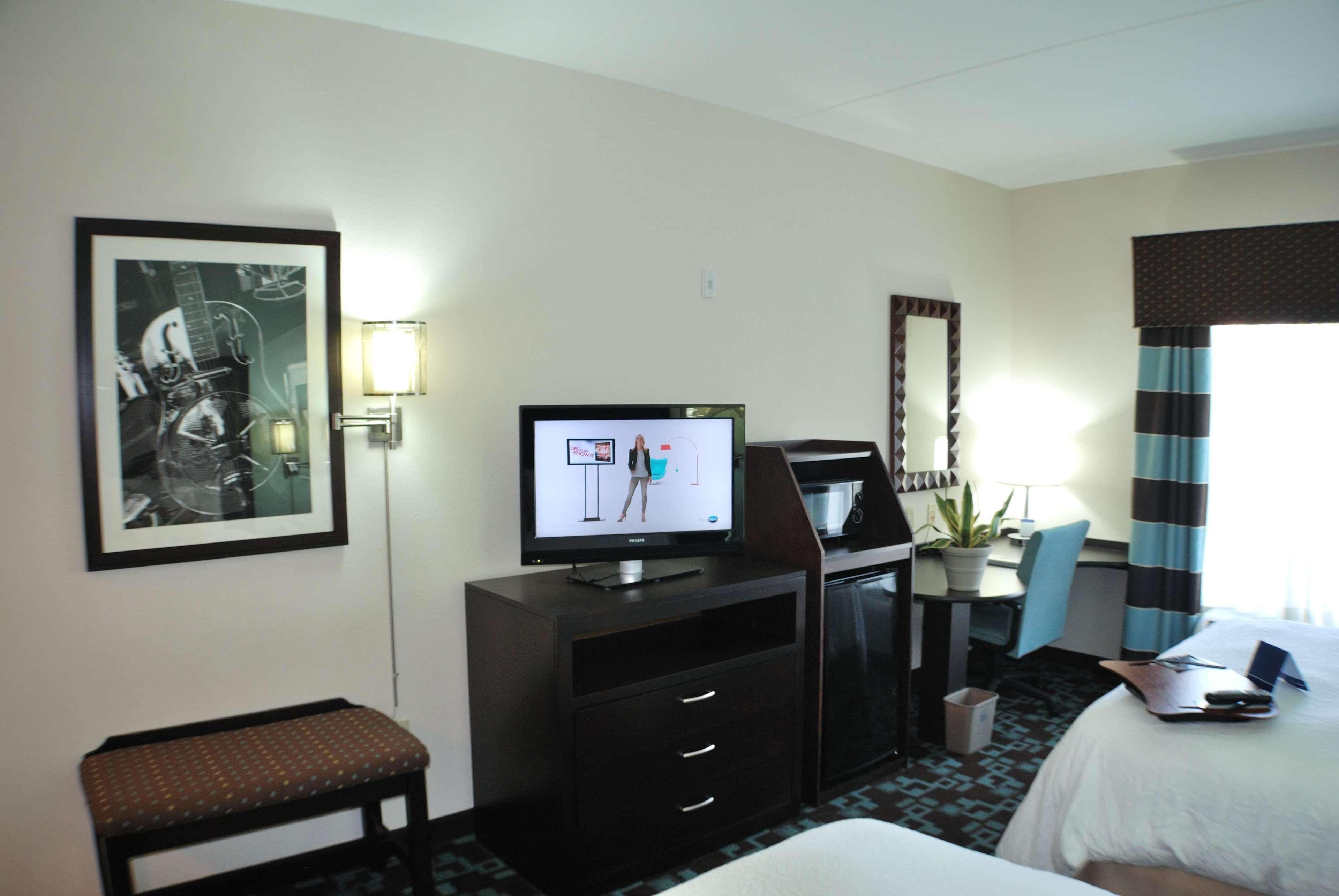 Hampton Inn & Suites Nashville At Opryland Rum bild