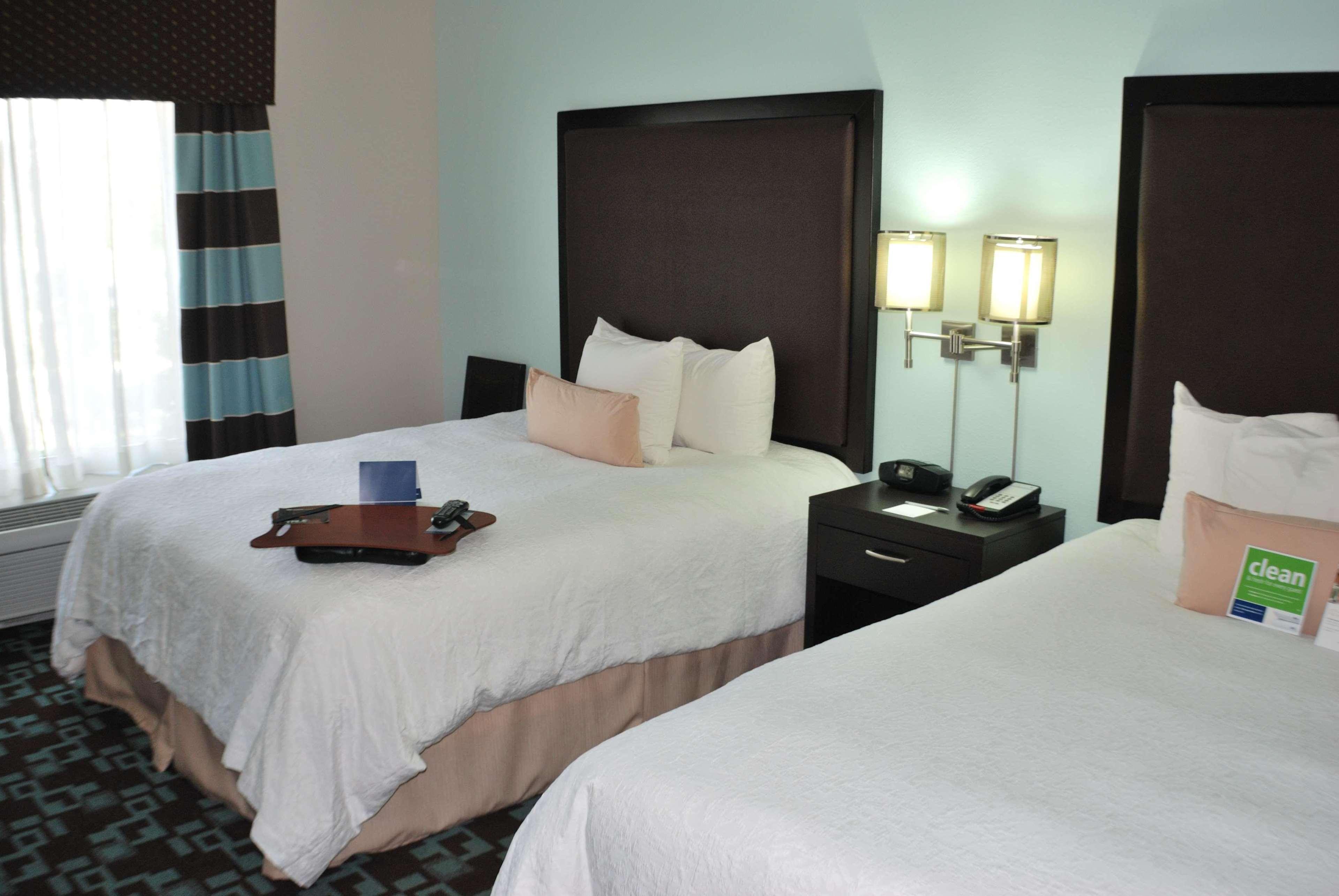 Hampton Inn & Suites Nashville At Opryland Rum bild