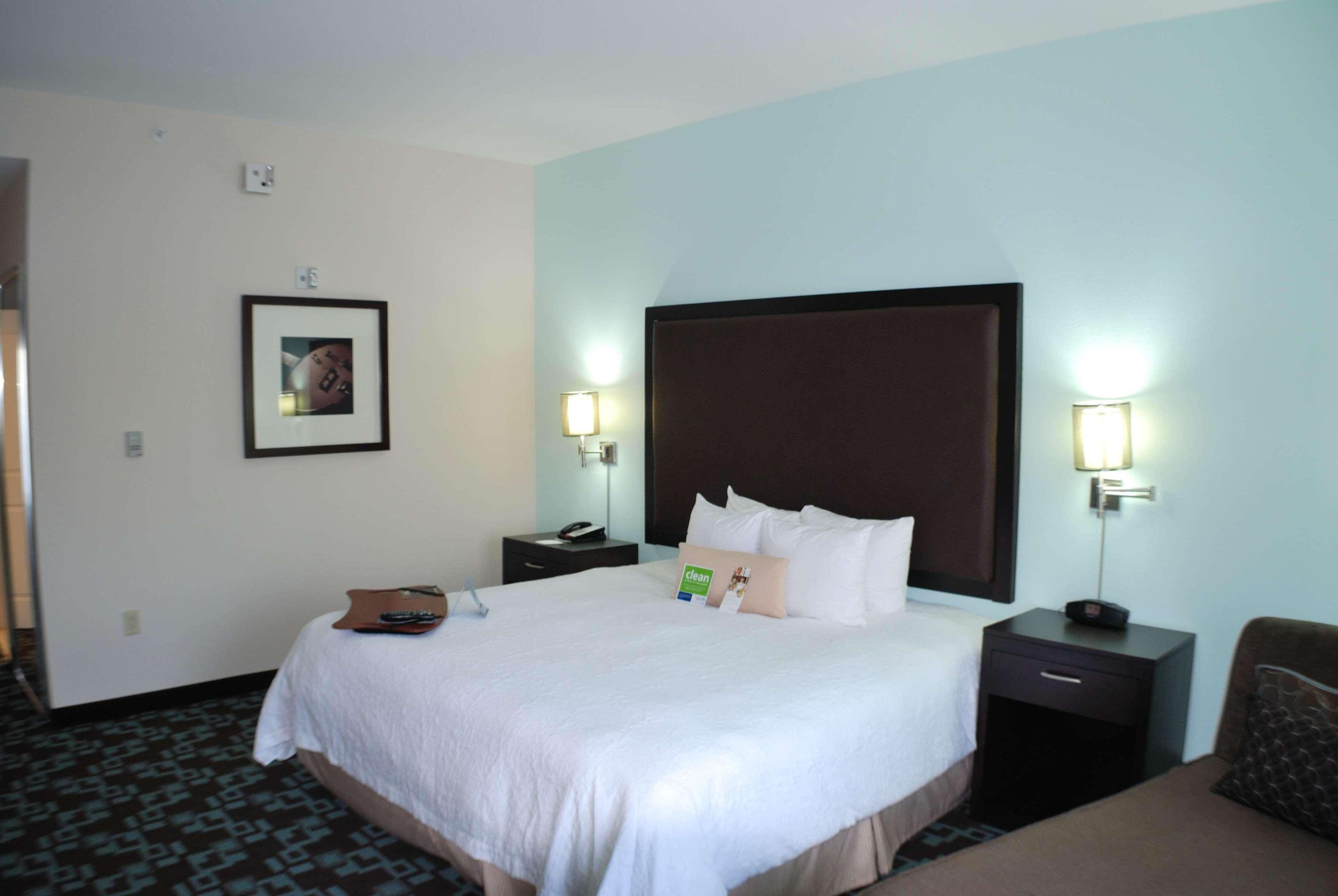 Hampton Inn & Suites Nashville At Opryland Rum bild