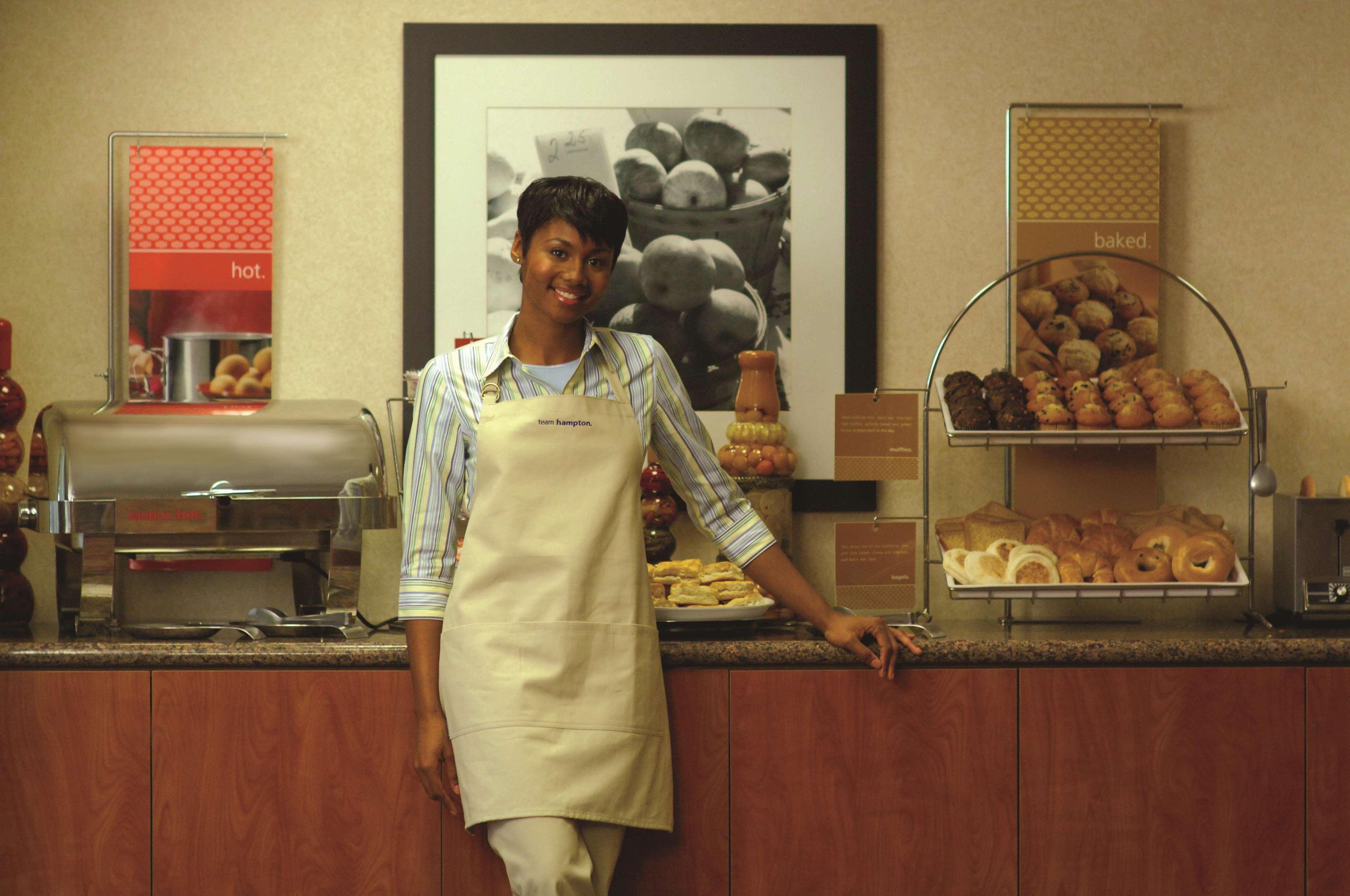 Hampton Inn & Suites Nashville At Opryland Restaurang bild