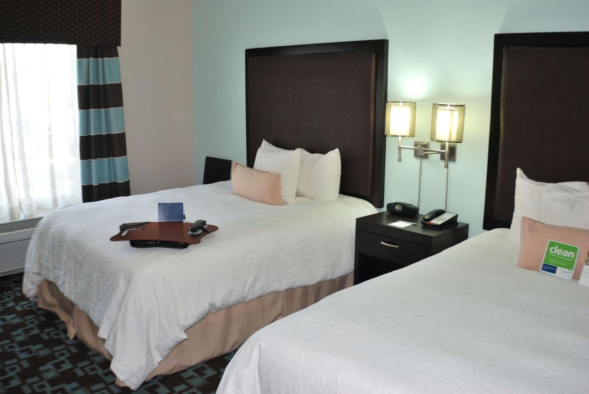 Hampton Inn & Suites Nashville At Opryland Exteriör bild