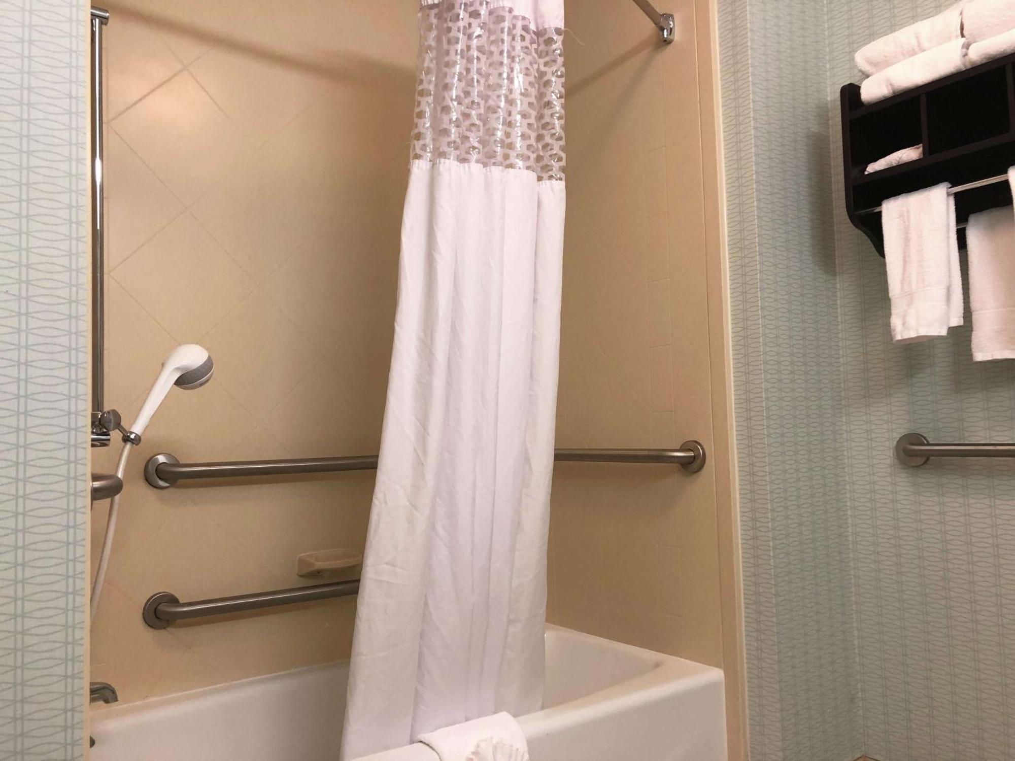 Hampton Inn & Suites Nashville At Opryland Exteriör bild